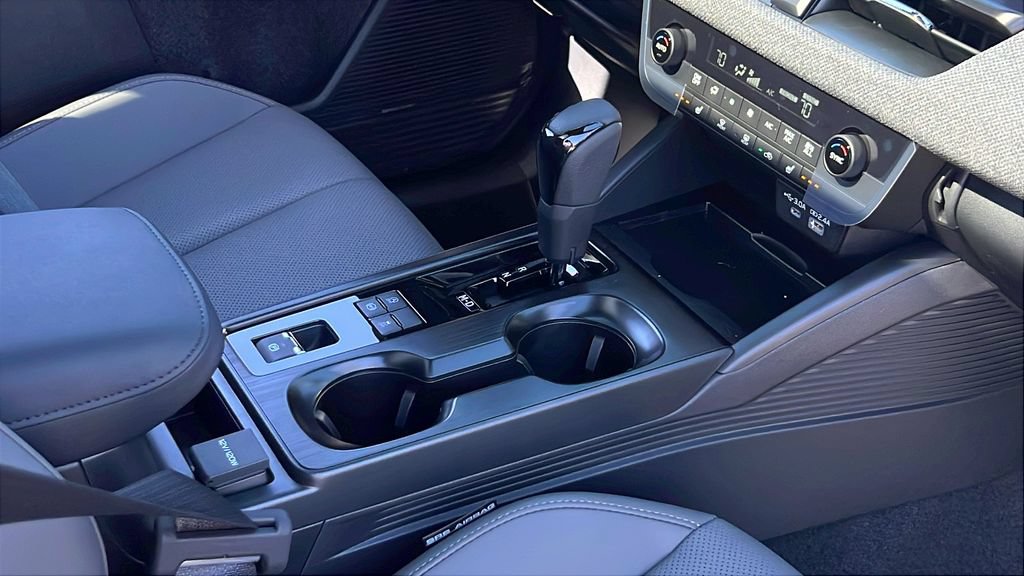 New 2026 Subaru Outback Limited AWD/4WD image 11