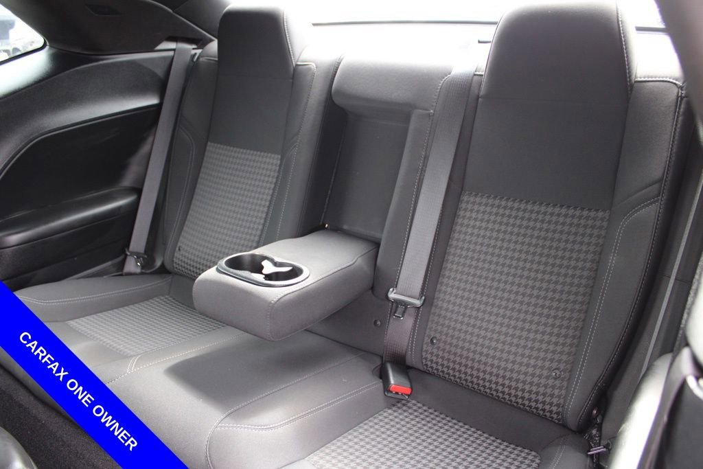 Used 2019 Dodge Challenger SXT image 16