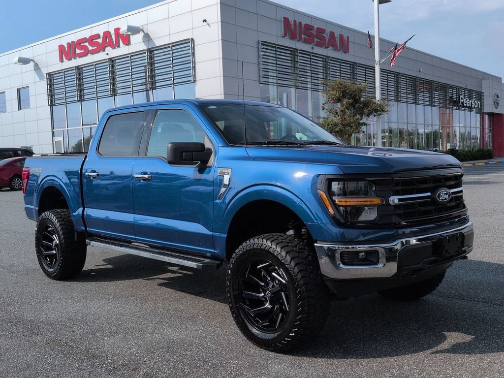 Used 2025 Ford F150 XLT w/ Equipment Group 301A Standard AWD/4WD image 2