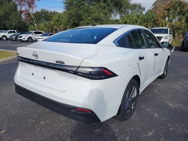 New 2026 Nissan Sentra S w/ Floor Mat Package FWD image 5