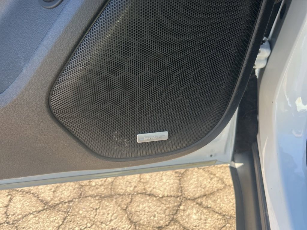 Used 2020 GMC Acadia SLT w/ Premium Package image 23