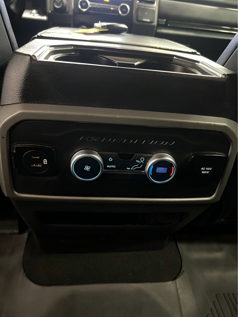 Used 2021 Ford Expedition Max XLT AWD/4WD image 10