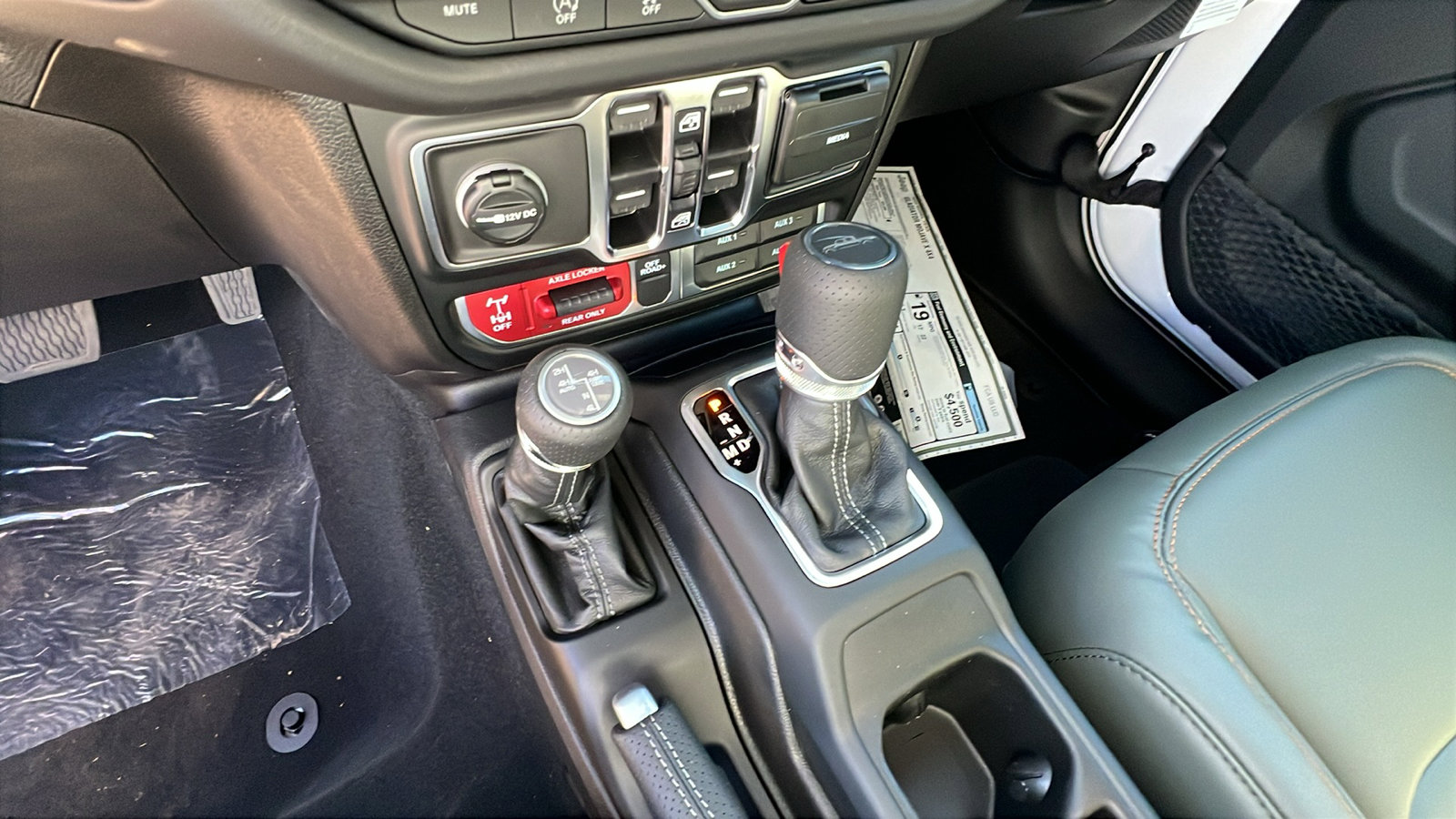 New 2026 Jeep Gladiator Mojave image 26