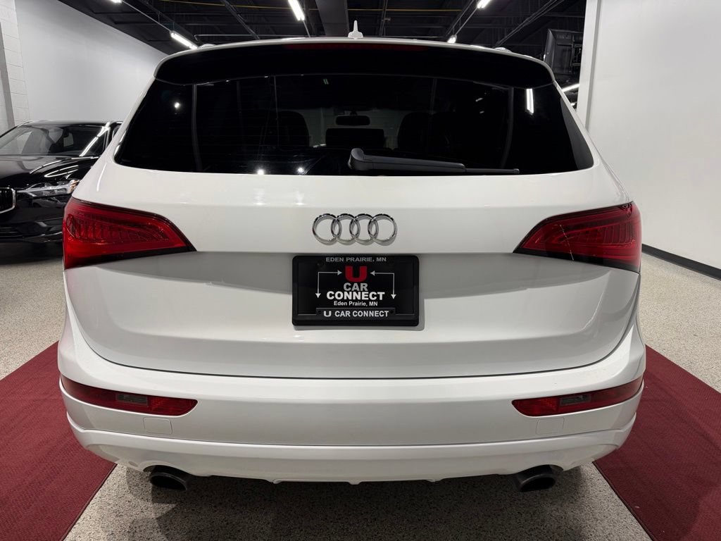 Used 2014 Audi Q5 2.0T Premium w/ Lighting Package AWD/4WD image 12
