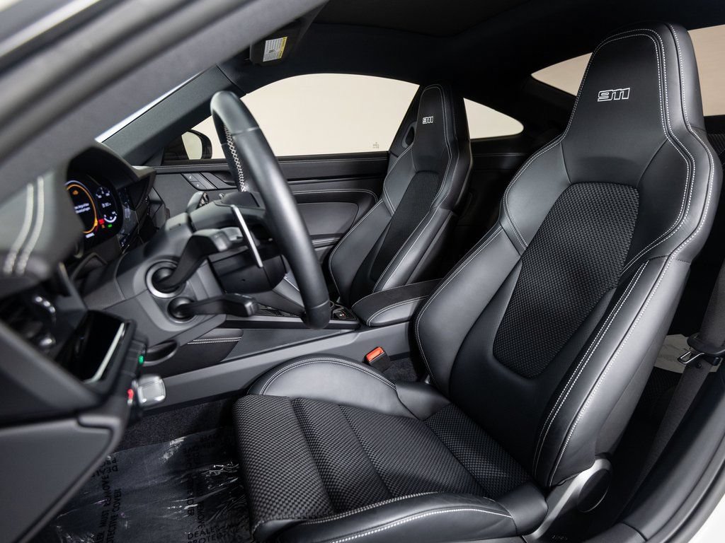 Certified 2024 Porsche 911 Carrera T RWD image 26