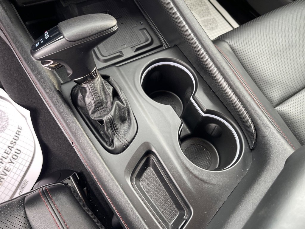 Used 2024 Dodge Durango GT image 27