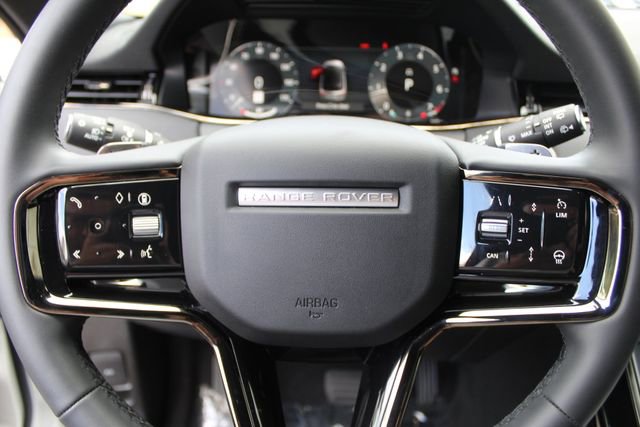 Used 2025 Land Rover Range Rover Evoque S image 17