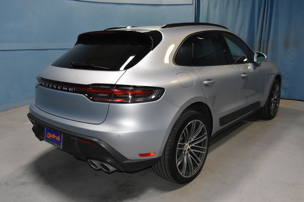 Certified 2026 Porsche Macan AWD/4WD image 29