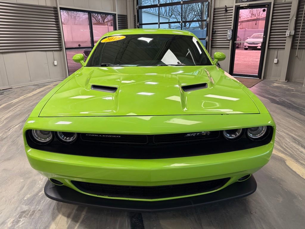 Used 2015 Dodge Challenger R/T Scat Pack w/ Scat Pack Appearance Package RWD image 36