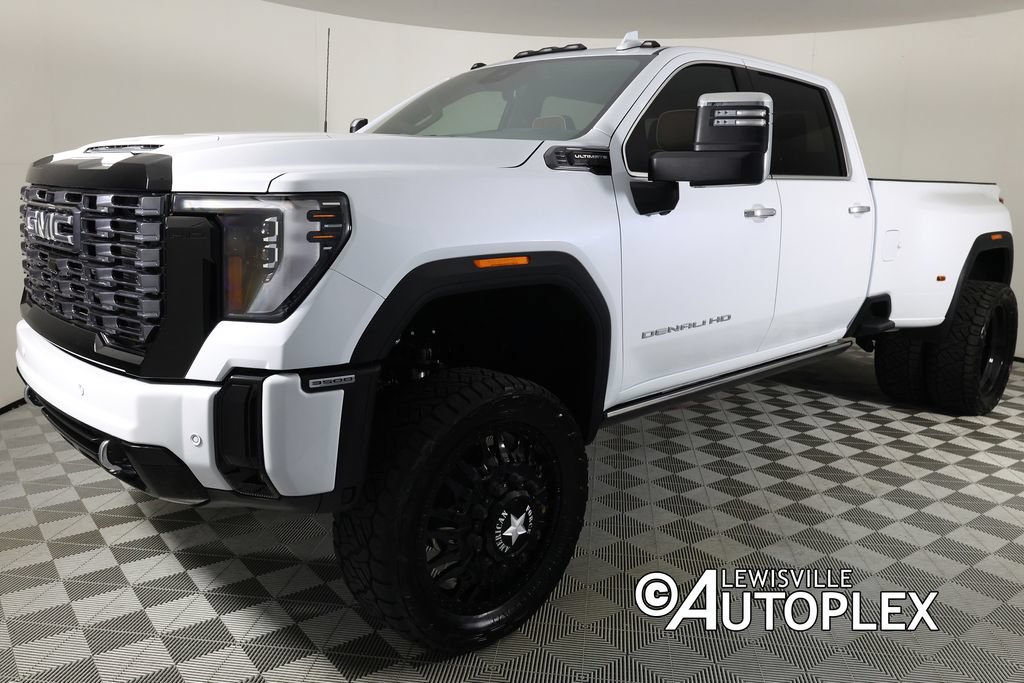 Used 2026 GMC Sierra 3500 Denali Ultimate AWD/4WD image 14