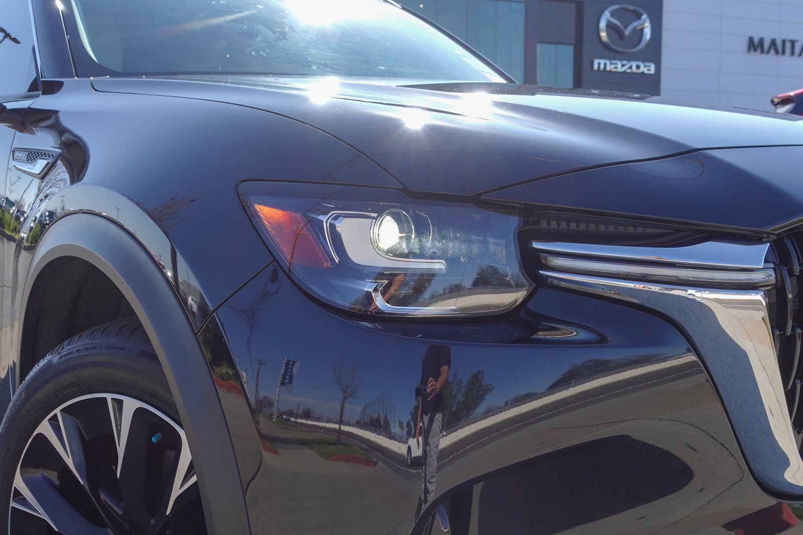 Certified 2024 MAZDA CX-90 Plug-In Hybrid w/ Premium Plus image 4