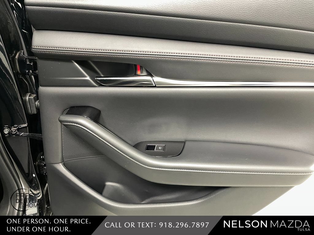 New 2026 MAZDA MAZDA3 2.5 S Hatchback w/ Premium Pkg FWD image 43