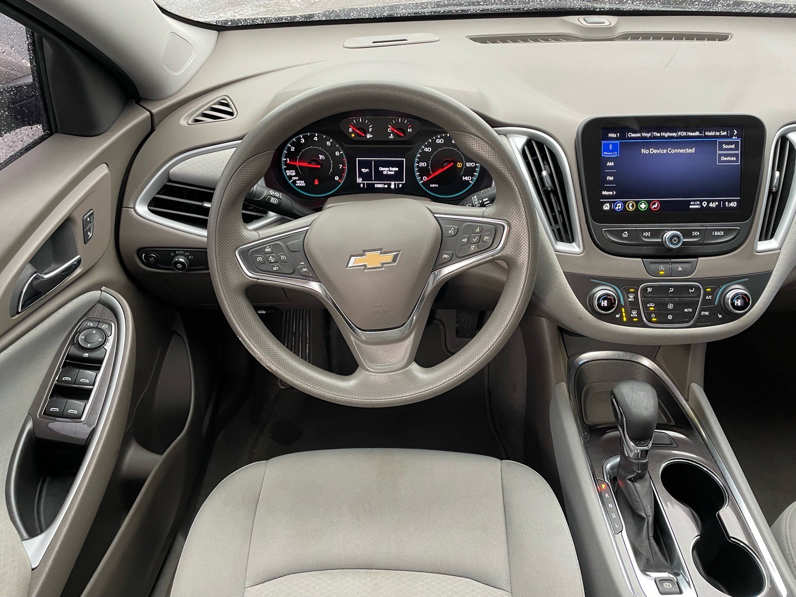 Used 2023 Chevrolet Malibu LT FWD image 16