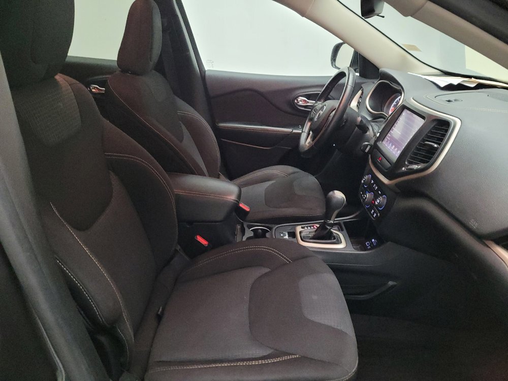 Used 2016 Jeep Cherokee Latitude w/ Trailer Tow Group image 21