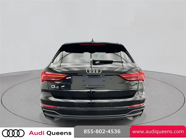 Certified 2025 Audi Q3 2.0T Premium Plus w/ Premium Plus Package image 3