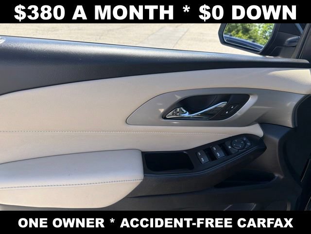 Used 2023 Chevrolet Traverse LS AWD/4WD image 10