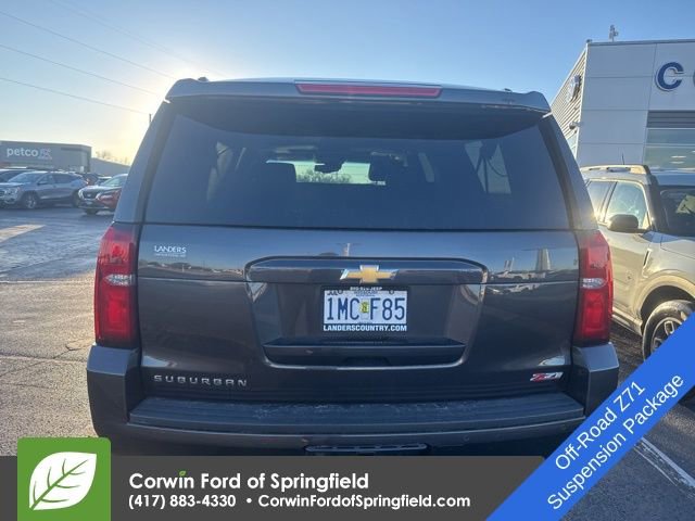 Used 2018 Chevrolet Suburban LT image 7