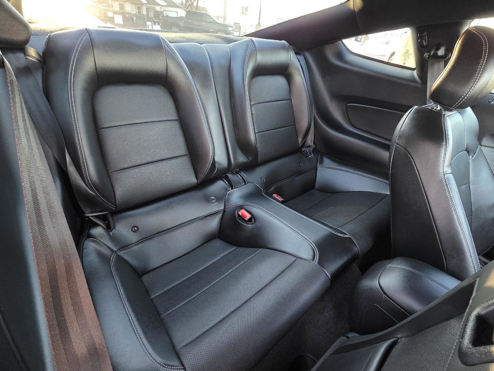 Used 2018 Ford Mustang Premium image 25