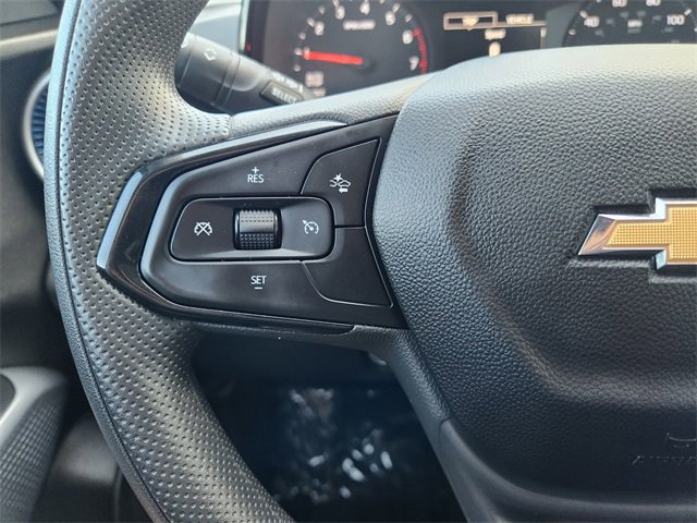 Used 2024 Chevrolet Trax LS w/ LS Convenience Package FWD image 29