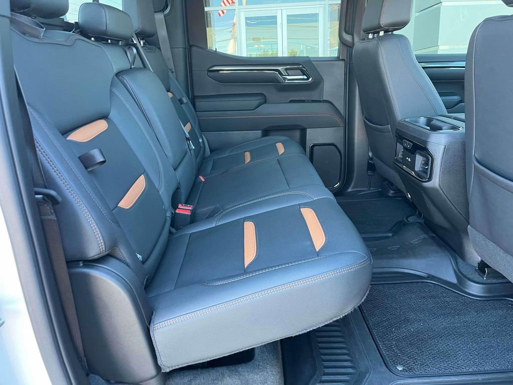 Used 2023 GMC Sierra 1500 AT4 w/ AT4 Premium Package AWD/4WD image 19