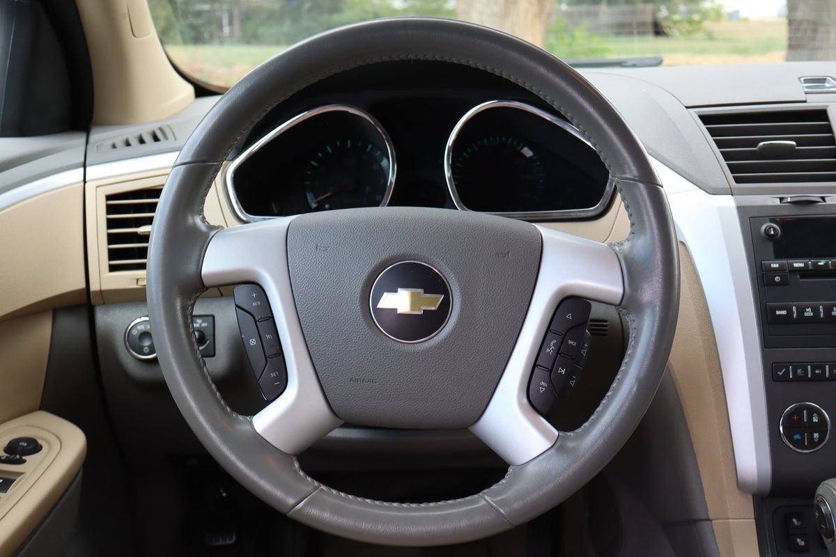 Used 2012 Chevrolet Traverse LT AWD/4WD image 17