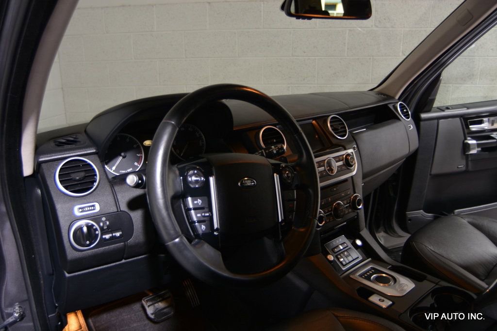 Used 2016 Land Rover LR4 HSE LUX image 17