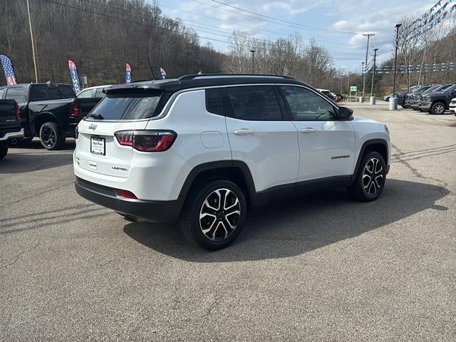 Used 2022 Jeep Compass Limited AWD/4WD image 3
