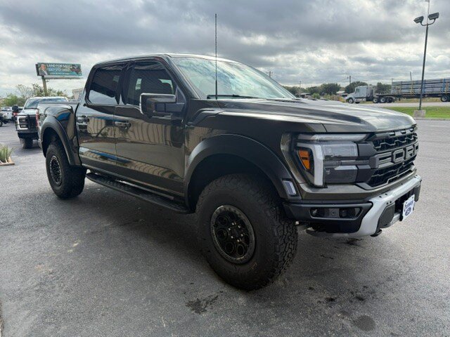 New 2026 Ford F150 Raptor AWD/4WD image 4