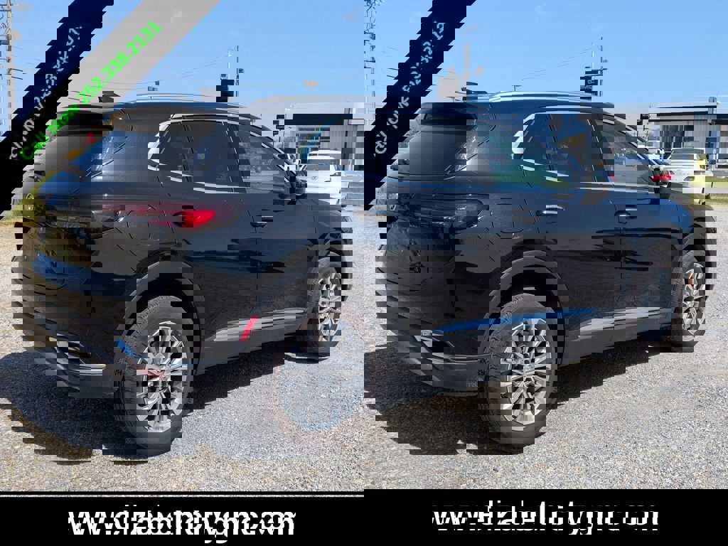 Used 2023 Buick Envision Preferred image 4