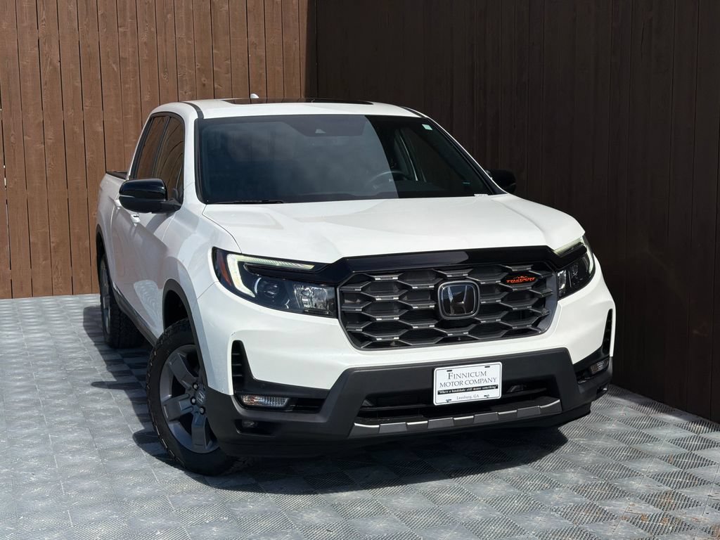 Used 2024 Honda Ridgeline TrailSport image 10