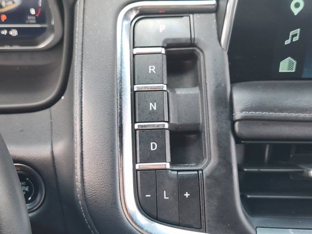 Used 2024 Chevrolet Tahoe Z71 w/ Luxury Package AWD/4WD image 26
