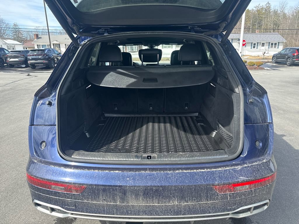 Used 2018 Audi SQ5 Premium Plus w/ S Sport Package image 15