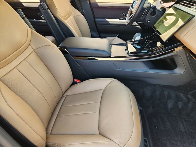 Used 2025 Land Rover Range Rover Sport Autobiography AWD/4WD image 14