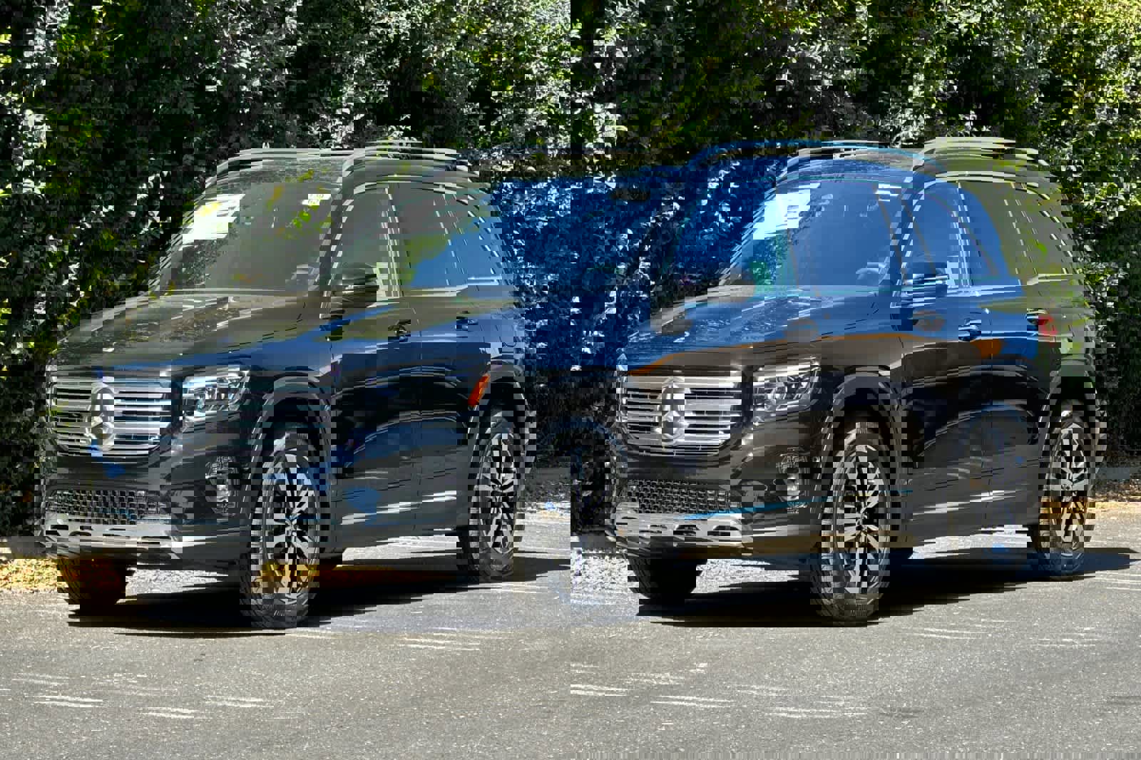 New 2025 Mercedes-Benz GLB 250 image 7