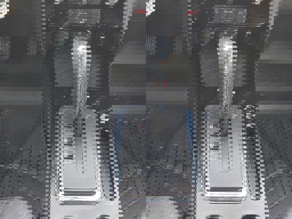 Used 2011 Ford Escape Limited image 16