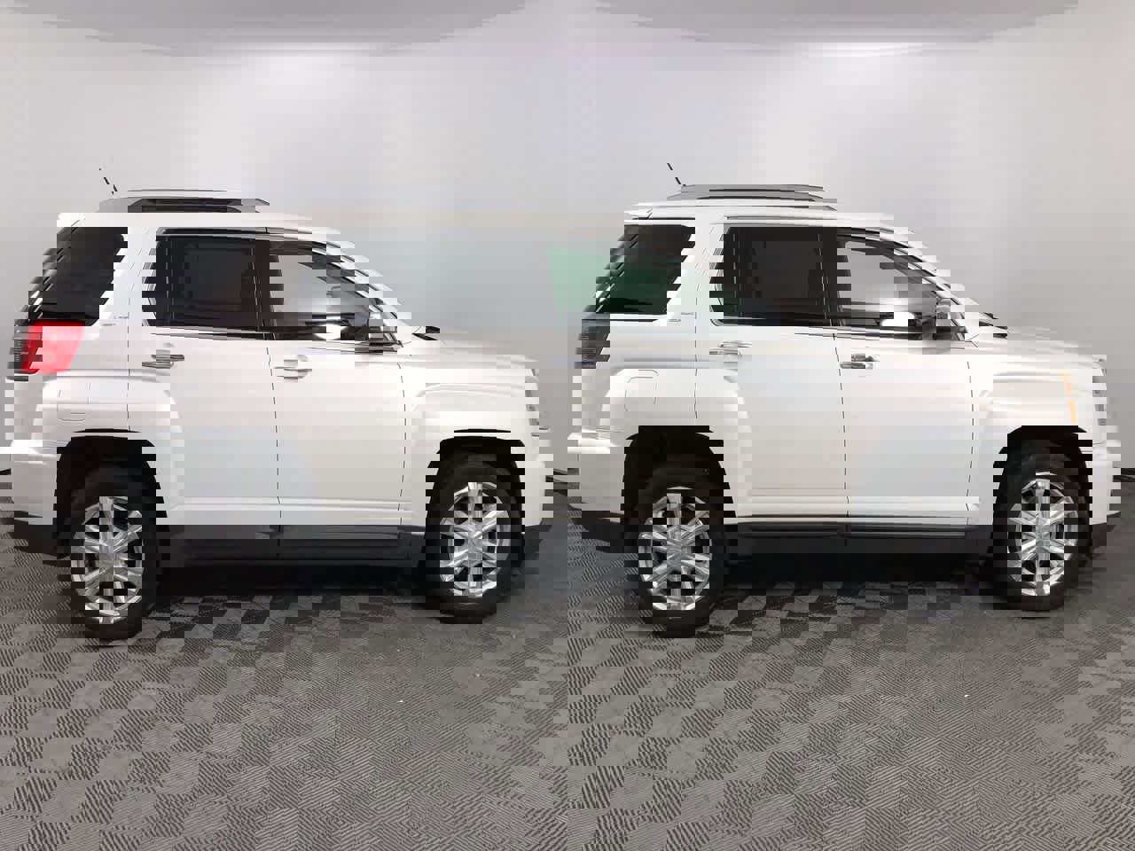 Used 2017 GMC Terrain SLT w/ Open Road Package image 9