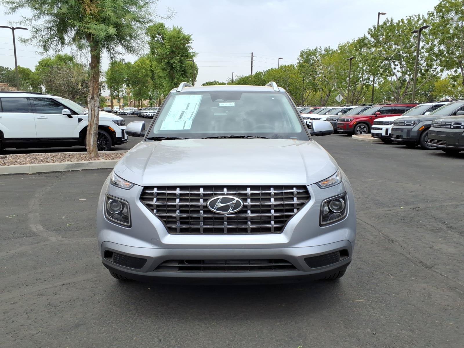 New 2026 Hyundai Venue SEL FWD image 2