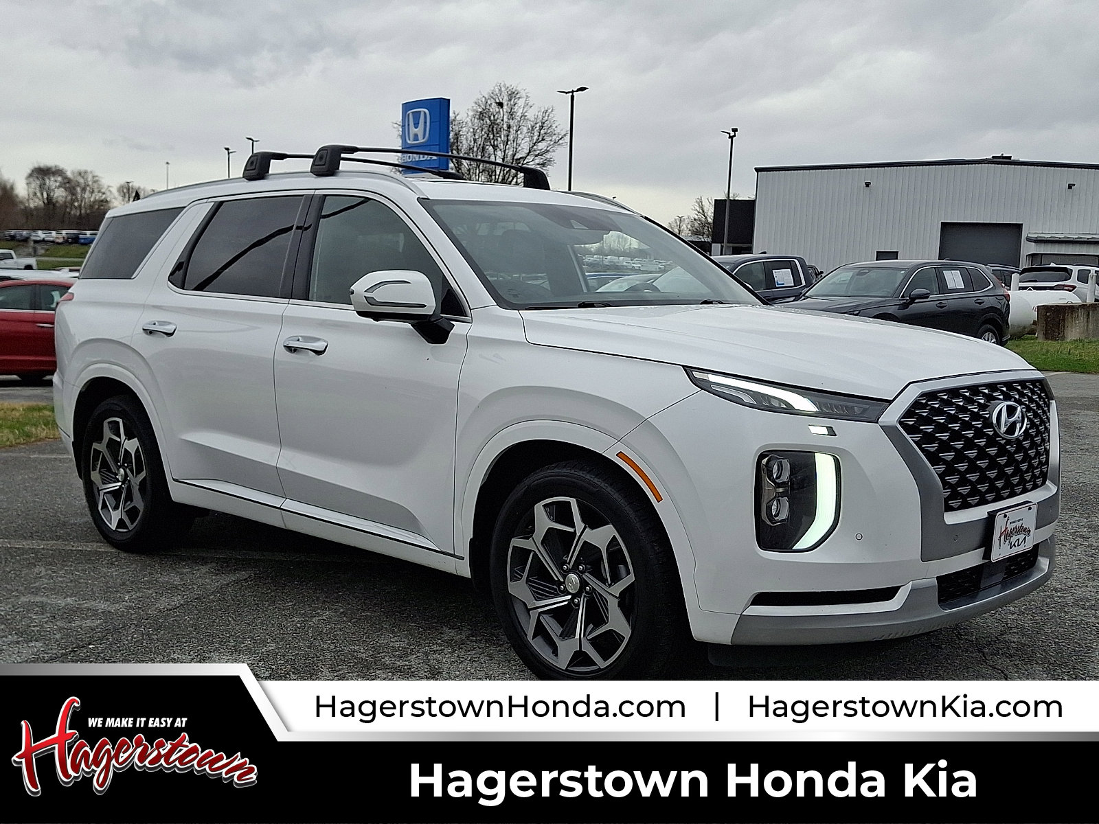Used 2021 Hyundai Palisade Calligraphy image 1