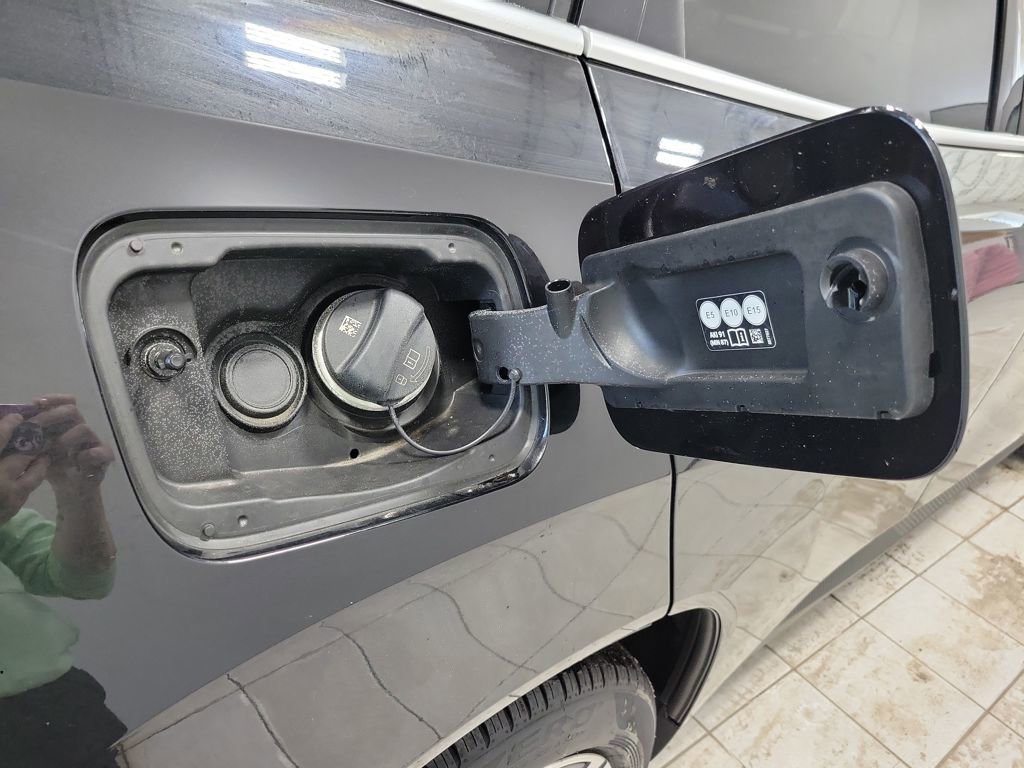 Used 2025 BMW X3 xDrive30i w/ Premium Package image 20