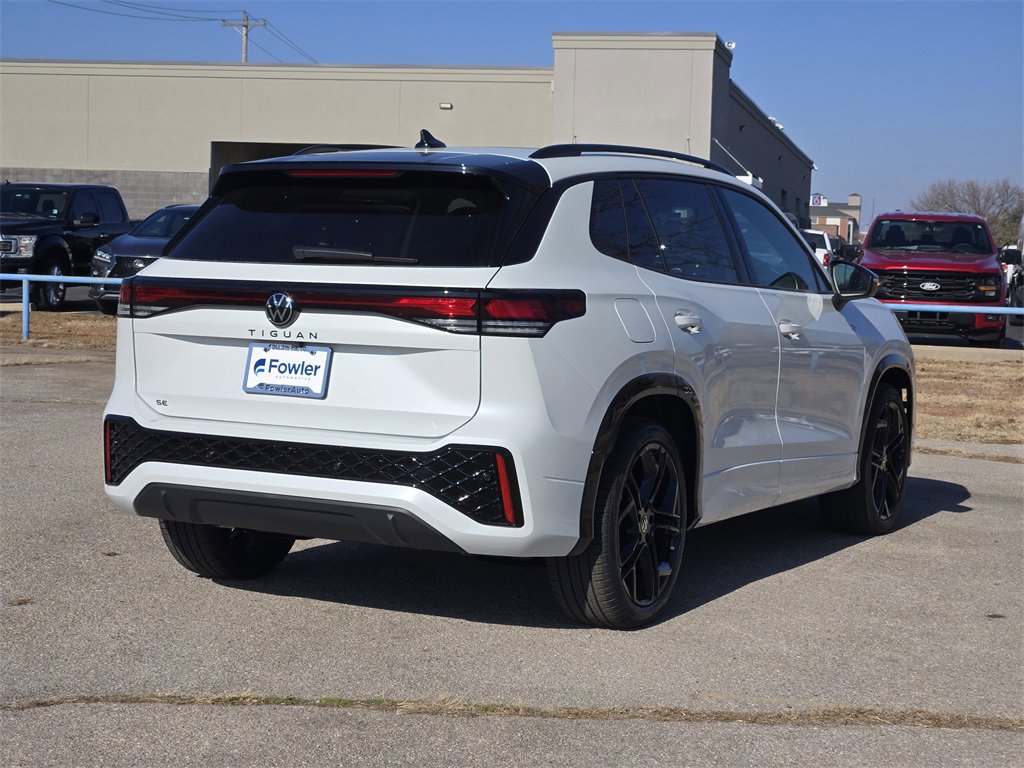 New 2026 Volkswagen Tiguan SE R-Line image 4