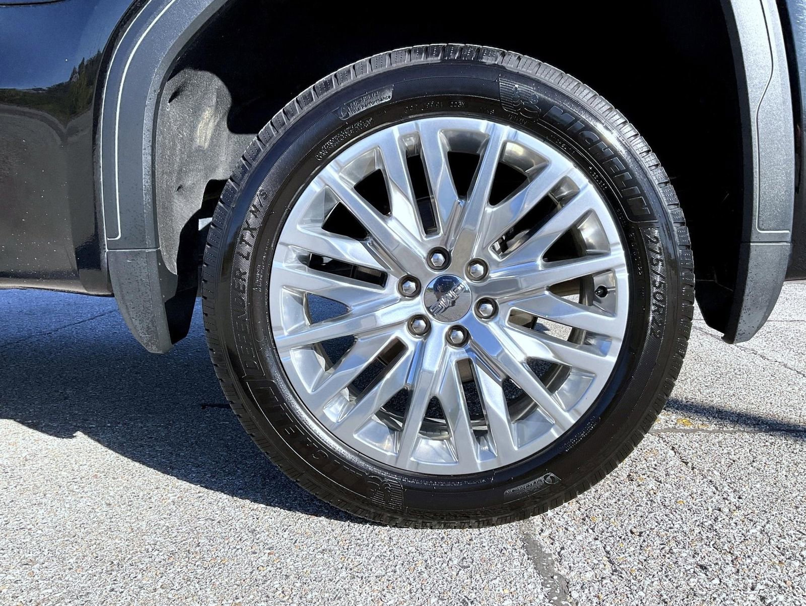 Used 2019 GMC Sierra 1500 Denali w/ Denali Ultimate Package image 23