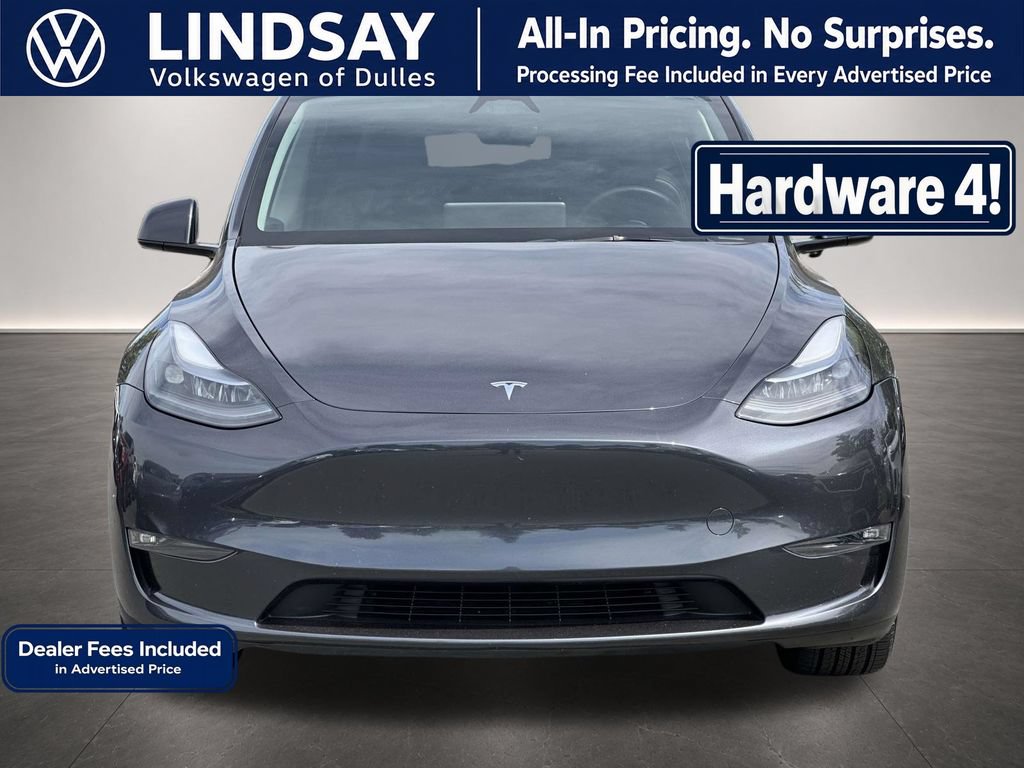 Used 2024 Tesla Model Y Long Range AWD/4WD image 3