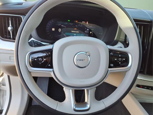 New 2026 Volvo XC60 T8 Ultra w/ Protection Package Premier AWD/4WD image 19