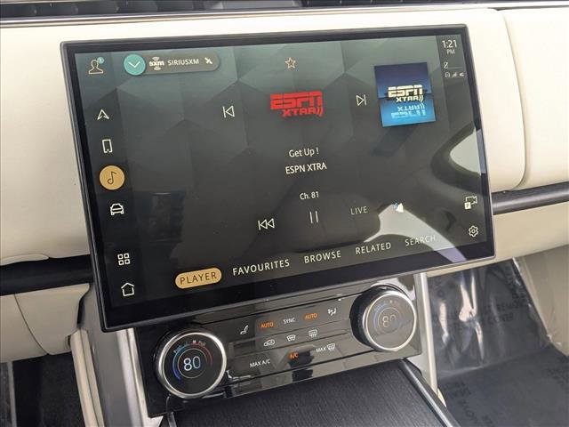 Used 2023 Land Rover Range Rover SE image 12