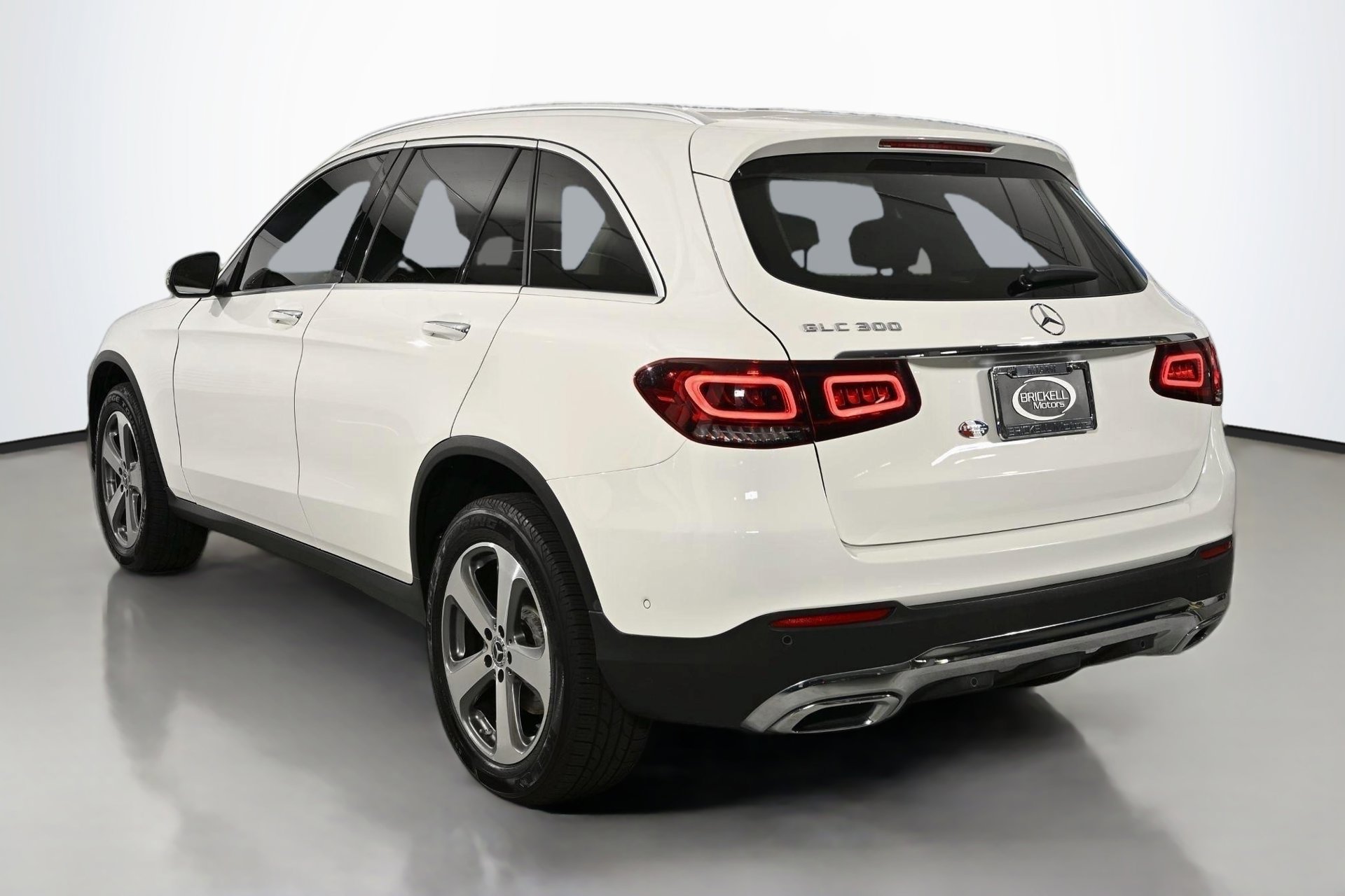 Used 2022 Mercedes-Benz GLC 300 image 4
