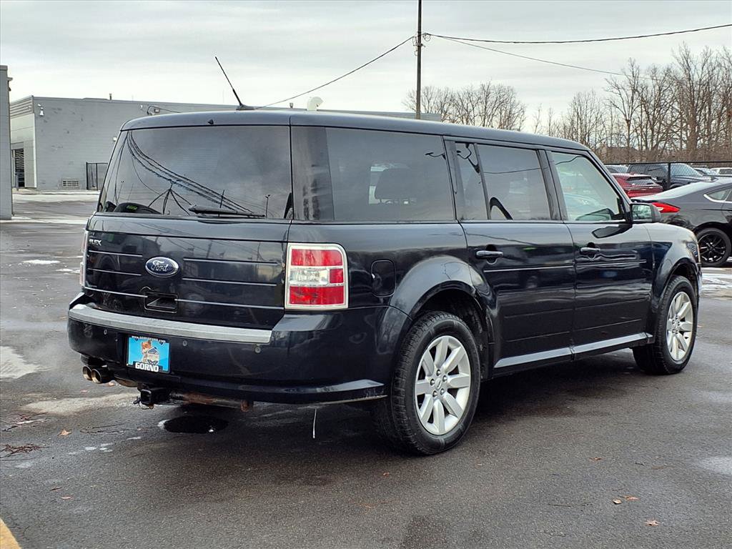 Used 2009 Ford Flex SE image 3