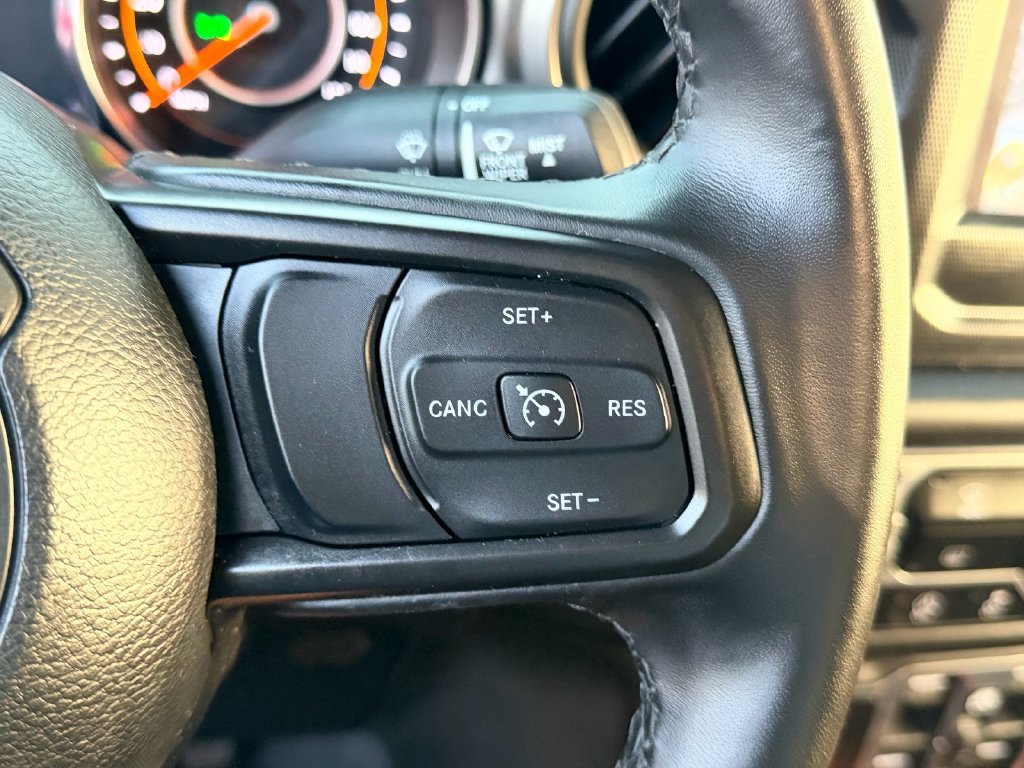 Used 2022 Jeep Gladiator Sport AWD/4WD image 24