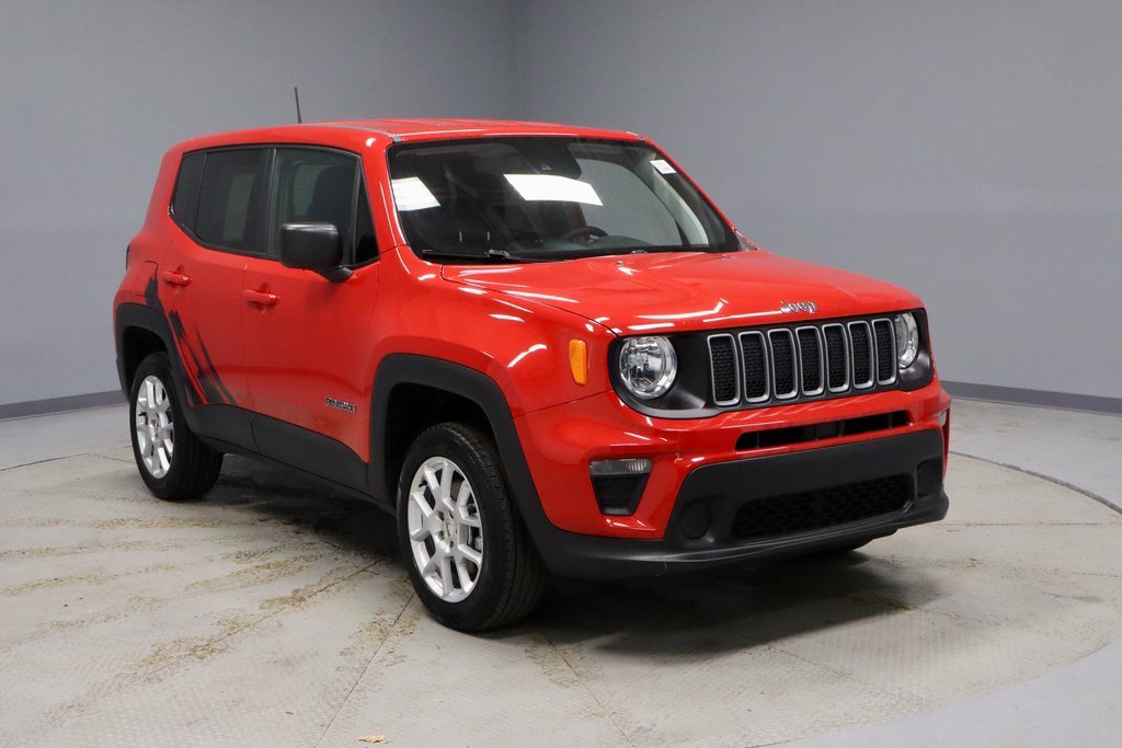 Used 2023 Jeep Renegade Latitude