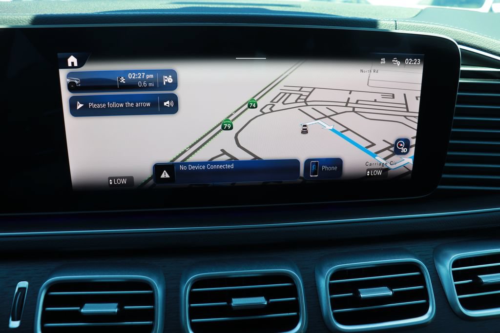 Used 2025 Mercedes-Benz GLS 450 4MATIC image 19