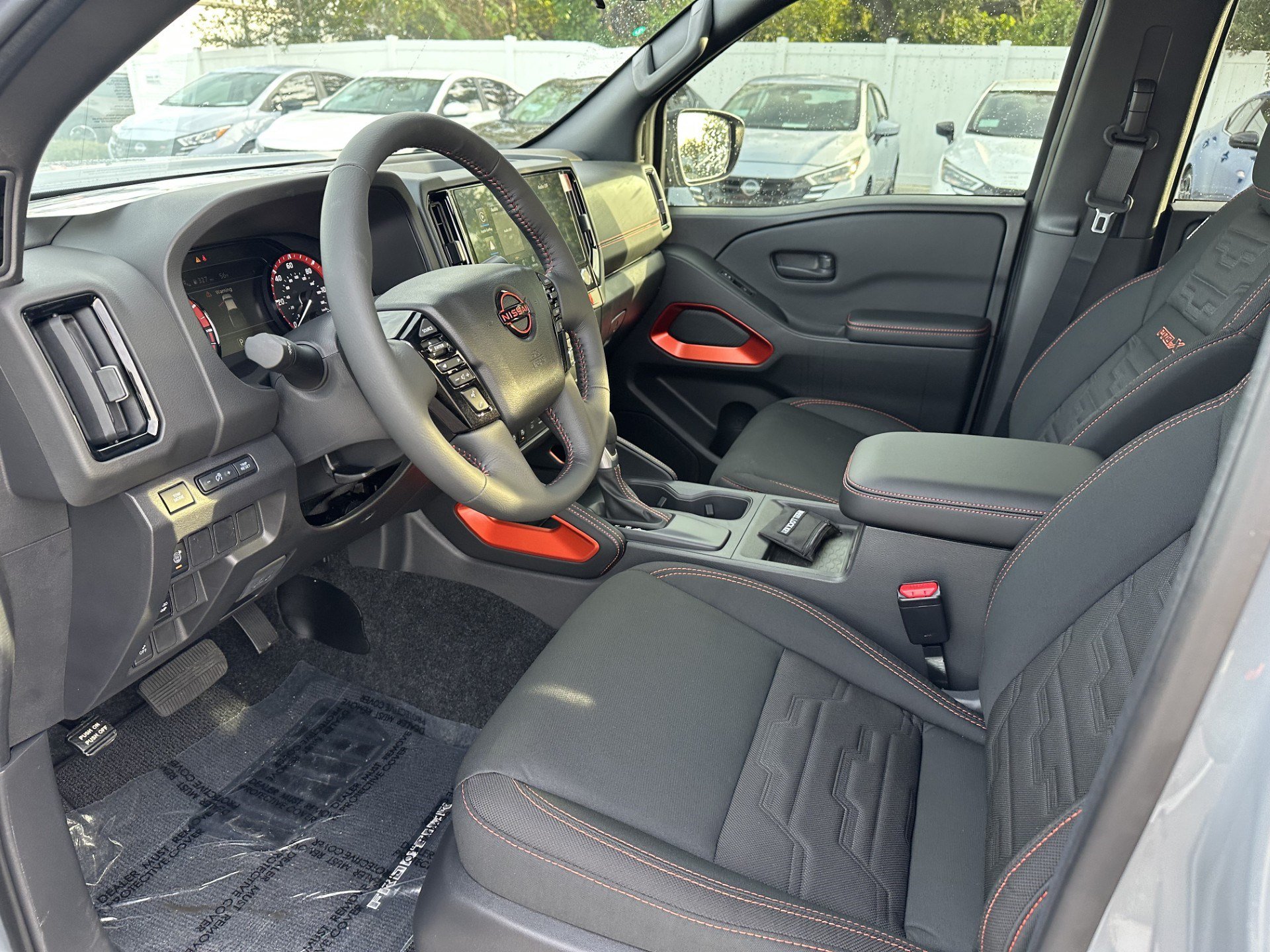 New 2026 Nissan Frontier Pro-X w/ Tow Package RWD image 6